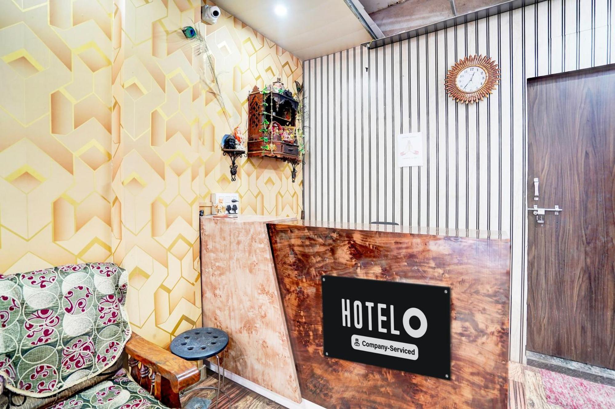 Super Hotel O Blw Kakarmatta Near Banaras Junction 瓦拉纳西 外观 照片