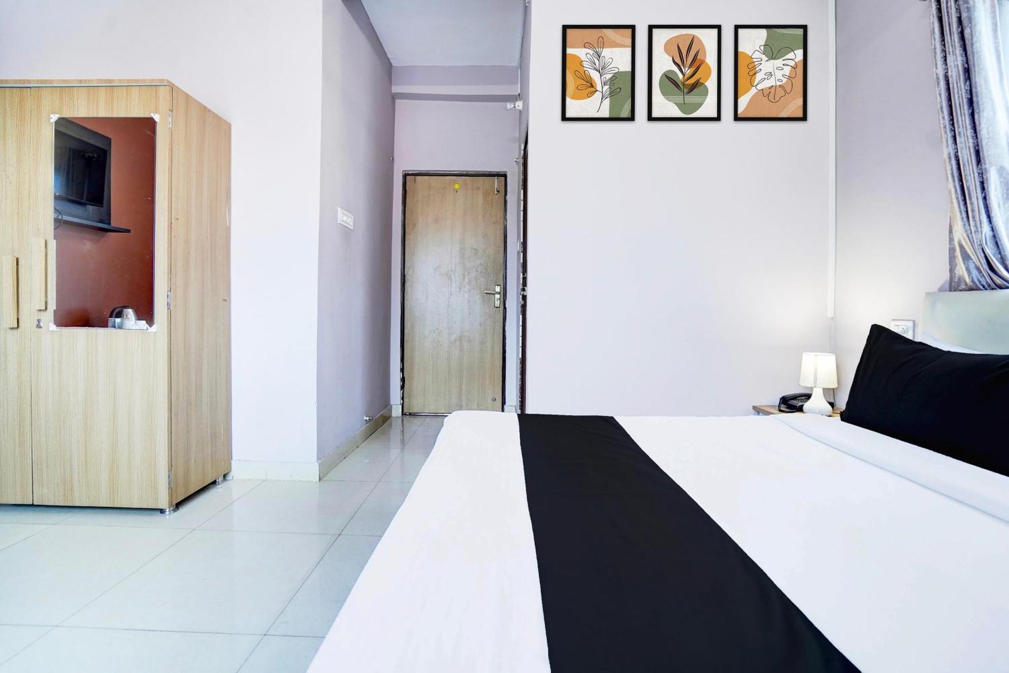 Super Hotel O Blw Kakarmatta Near Banaras Junction 瓦拉纳西 外观 照片